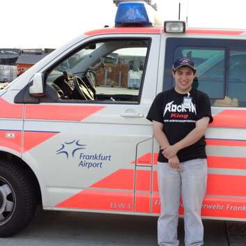 1122 Stiftung Wunderlampe_Berufsfeuerwehr_Airport Frankfurt_2