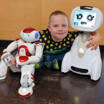 2132 Lampe magique_Robot NAO_2