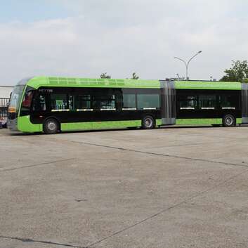 949 Stiftung Wunderlampe_Doppelgelenkbusfabrik_Hool_3