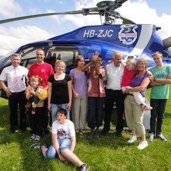 Kim, Sarina, Zakariya, Marcel et Julia